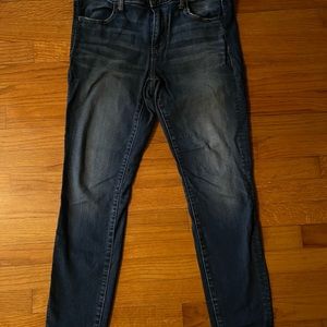 Skinny jeans